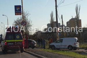 Imagini de la eveniment. Accident rutier pe Șoseaua Mangaliei din Constanta. Doua autoturisme, implicate. Victima, un copil (galerie foto) 