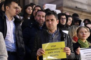 Ministrul Justiţiei pregăteşte noi OUG devastatoare pentru modificarea Codurilor penale. Magistraţii avertizează că nu ne vom mai putea apăra de infractori
