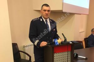 DÂMBOVIȚA: De Ziua Poliţiei Române, 129 de poliţişti au fost avansaţi la termen