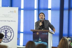 MentorCon, mentorat pentru liceeni, aflat la prima ediţie, a fost finalizat cu succes