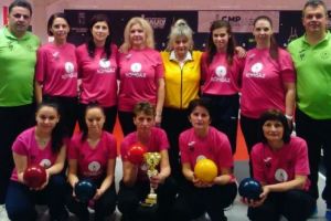 Popicarele îşi menţin supremaţia, băieţii cuceresc argintul