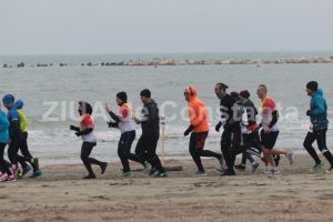 Ce se celebreaza: Participantii la Maratonul Nisipului, de la Mamaia, vor purta in cursa tricouri cu insemnele Uniunii Europene 