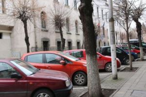 Rămân parcările la Primăria Târgu Mureş?