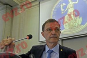 Candidează sau nu candidează Ioan-Aurel Pop la funcţia de preşedinte al României? Academicianul a oferit un răspuns tranşant