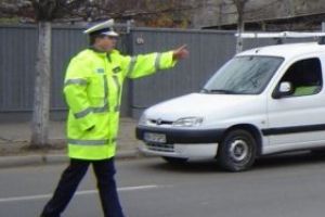 Dosare penale pentru prezentarea unor permise de conducere false