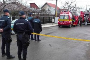 Dublă crimă în Romania. Un bărbat şi-a ucis fiul şi soacra