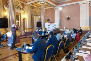 Nu scapă nici firmele! CRESC PREȚURILE pentru energia termică furnizată PERSOANELOR JURIDICE din Arad. Cine s-a OPUS majorării