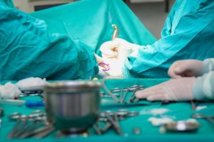 Tumoră gigant, operată cu succes la Spitalul Judeţean din Baia Mare