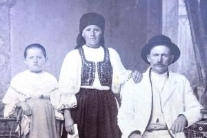 FOTO: Reînhumarea luptătorului anticomunist Ioan Andreşel, din Bistra, ucis de Securitate în 16 august 1950