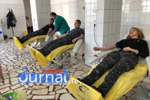 Zeci de poliţişti au donat, timp de o săptămână, sânge
