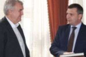 Ambasadorul Republicii Belarus caută oportunităţi în Caraş-Severin