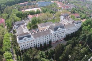 UMFST angajează îngrijitor şi muncitor-electrician