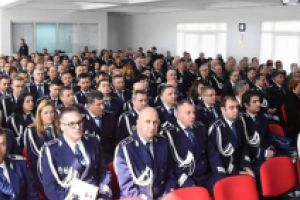 IPJ Maramures: 20 de ofiteri si 103 agenti de politie, inaintati in grad (FOTO)