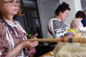 Civilizaţia broderiei, din zece ţări, reunită la Bucureşti