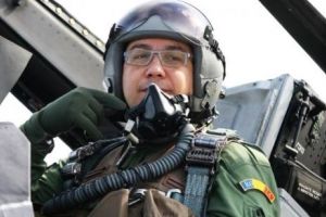 Victor Ponta apără onoarea soţiei sale, Daciana, după atacul lui Maria Grapini. Scandal pe tema unui vot.