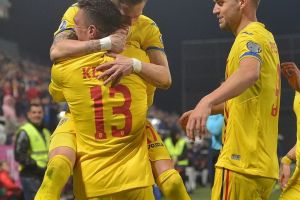 Bihorenii Claudiu Keşeru şi George Puşcaş au adus prima victorie pentru echipa naţională de fotbal din preliminariile EURO 2020