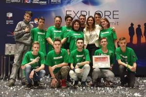 FOTO/ Rezultate foarte bune obţinute de ehipa ”IDL ELECTRONICS” – Cugir, la concursul naţional de Robotocă ”First Tech Challenge România”