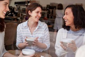 Cafea cu mămicile antreprenoare în Târgu-Mureş