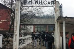 Un miner de 30 de ani din Valea Jiului este în comă profundă după ce a fost surprins de o surpare de cărbune