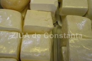 Atentie de unde va aprovizionati cu lapte si produse lactate. Mai multe nereguli descoperite la societatile de profil