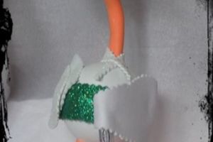 Handmade by Carmen Petrisor: Jucarii din hartie gumata !