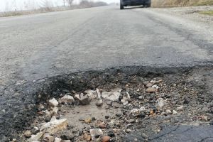 Niciodată modernizat, drumul naţional Oradea - Marghita va fi „reciclat”