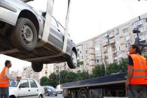 Maşini abandonate, ridicate de pe domeniul public