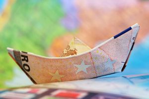 Ministerul Finanţelor vrea să împrumute 3 miliarde de euro din străinătate