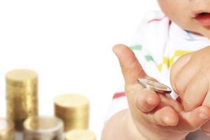 Indemnizaţia creştere copil nu poate fi pusă sub sechestru.