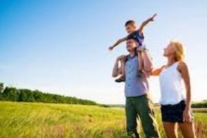 Interdicţii dure la Facebook. Cu ce nu se vor mai putea lăuda membrii reţelei şi ce li se va întâmpla dacă fac asta