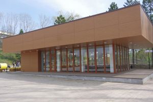 Nici un participant la prima licitaţie pentru închirierea cafenelei din Parcul Tătăraşi