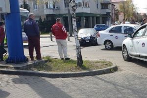 Femeie la spital după ce un şofer nu a acordat prioritate, la Timişoara