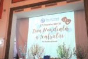 Divertisment şi educaţie de Ziua Teatrului