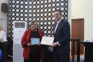 Exercitiu de admiratie. La multi ani, Doina Pauleanu!