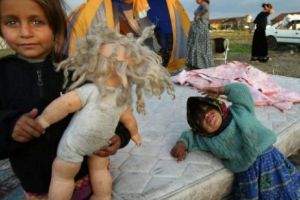 Infernul taberei ţigăneşti din Paris. De ce nu vor să se întoarcă în România