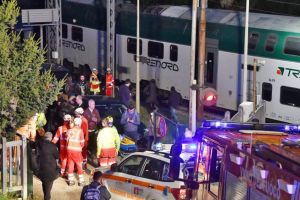 FOTO – Accident feroviar produs în nordul Italiei – Peste cincizeci de persoane rănite