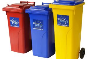 Europlast România, furnizor de pubele şi containere de gunoi, livrează prin comenzi online