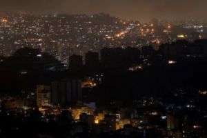 Haos total în Venezuela. Aceste zboruri au fost anulate. Țara a rămas complet izolată