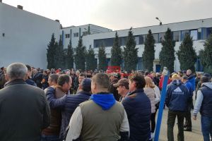 Se înmulţesc problemele pentru Electrolux. Compania are probleme şi în instanţă