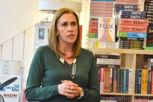 Interviu cu profesoara Cristina Matiuţă, de la Știinţe Politice: „Societatea românească a evoluat, partidele au rămas mult în urmă”