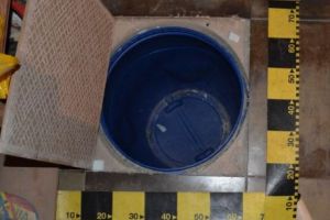 Contrabandiţi de şigări din Timiş şi Caraş duşi la audieri. Ascundeau ţigările în gropi speciale I FOTO