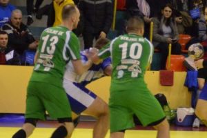 Un derby jucat şi pentru suporteri