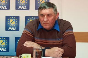 Primarul din Runcu Salvei: Să ne dea bani să putem funcţiona, ori să ne desfiinţeze