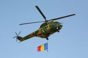 O dată într-un secol: Defilare aeriană cu elicoptere Puma şi avioane MIG Lancer la 100 de ani de la eliberarea Oradiei