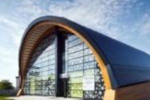 Moldova Nouă înoată într-un bazin de fericire!