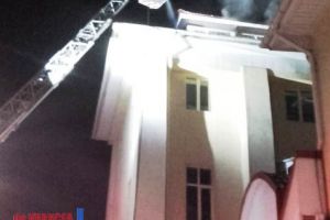 ULTIMĂ ORĂ: Sediul Atlas TV în flăcări! Pompierii intervin cu mai multe maşini