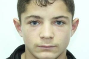 Adolescent de 15 ani din Bihor, căutat de Poliţie, după ce familia l-a dat dispărut