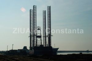 Discutii privind dezafectarea platformei de foraj Gloria. A fost primul astfel de utilaj din Romania. Ce spun autoritatile 