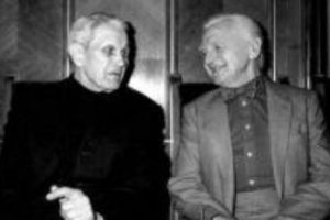 USR se face de râs din nou! Coposu şi Raţiu nu ar fi votat neomarxişti! Falsul istoric al lui Andrei Caramitru