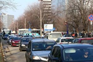 INFOTRAFIC. Circulaţia rutieră este deviată pe Autostrada A2 Bucureşti - Constanţa